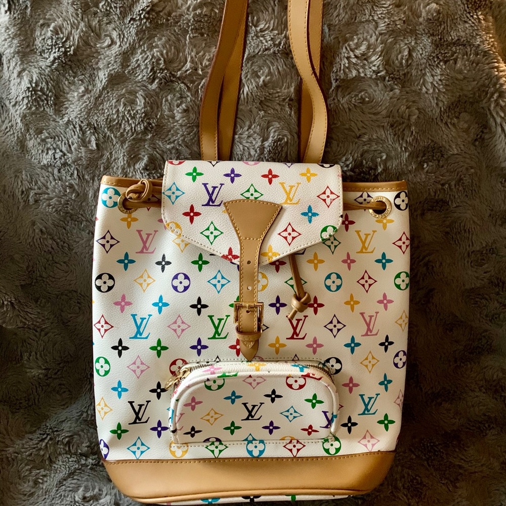 Back Pack Synthetic leather  and inner suede